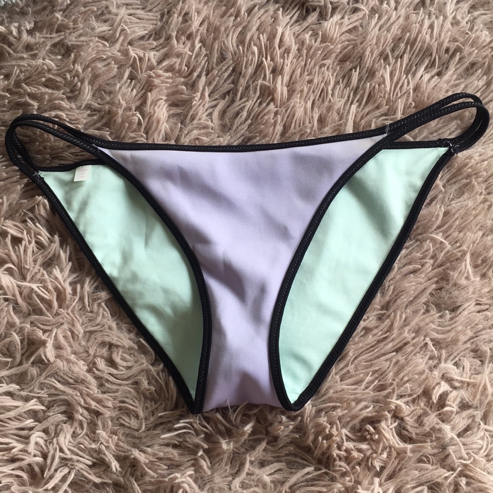 VS bikini bottoms